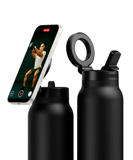 Gourde porte-téléphone Ringo Pro noire à la salle de sport